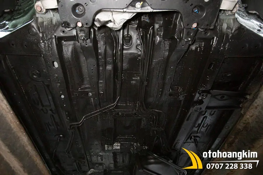 Phủ Gầm Forch Xe CRV - Ảnh 3