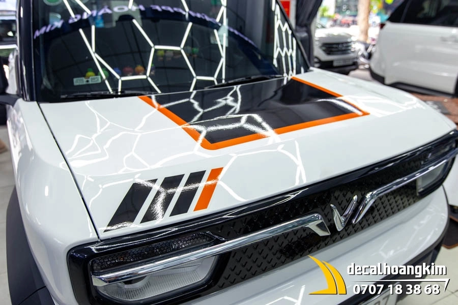 Tem xe Vinfast VF3 - Mẫu phối màu trắng - đen thể thao - Ảnh 6