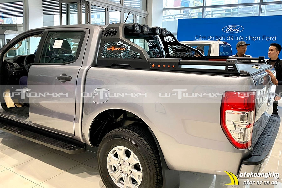 Nắp Thùng Cuộn Cơ Ford Ranger Hiệu Option - Ảnh 2