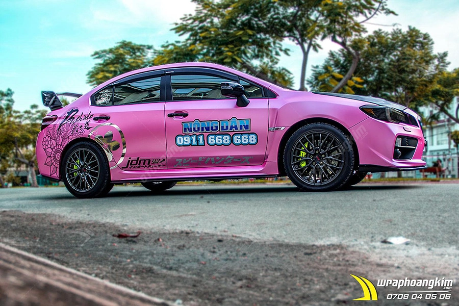 Dán đổi màu Candy hồng nhạt ánh kim Subaru WRX - Ảnh 5