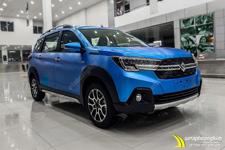 Dán đổi màu xanh nhôm xước ánh kim Suzuki Xl7 - Ảnh 1
