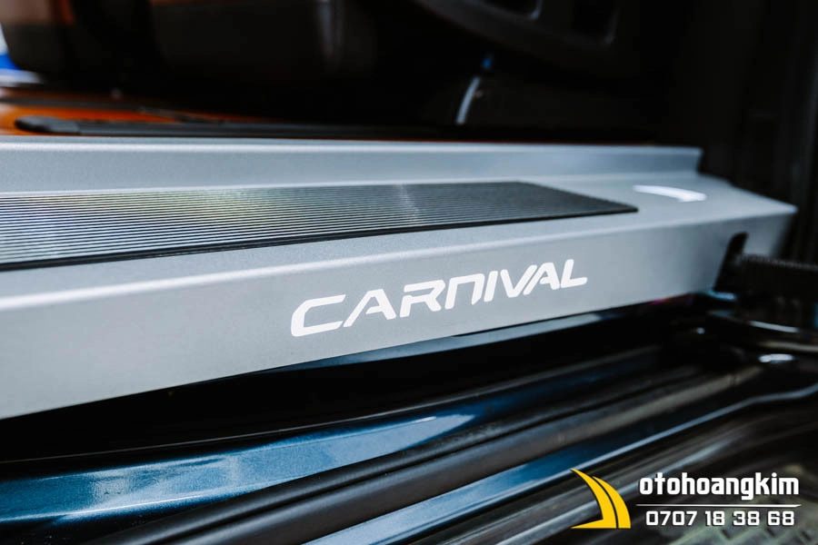 Nẹp Bước Chân Trong + Ngoài Kia Carnival 2021+ Có Đèn (sàn gỗ/carbon) - Ảnh 8