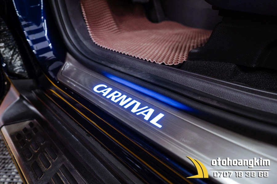 Nẹp Bước Chân Trong Và Ngoài Kia Carnival 2021 - 2022 Có Đèn 6CT - Ảnh 7