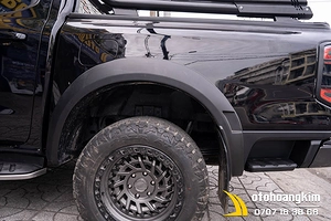 Ốp Cua Lốp Ford Ranger 2022 Bản Lớn Trơn Mẫu Mới