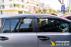 Vè Che Mưa Toyota Innova [2016 - 2022] Viền Inox