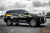 Tem Xe Toyota Fortuner - TFO058