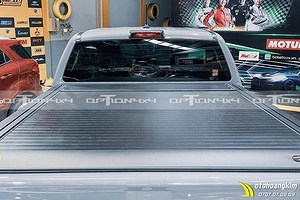 Nắp Thùng Cuộn Điện OPTION 4x4 Toyota Hilux