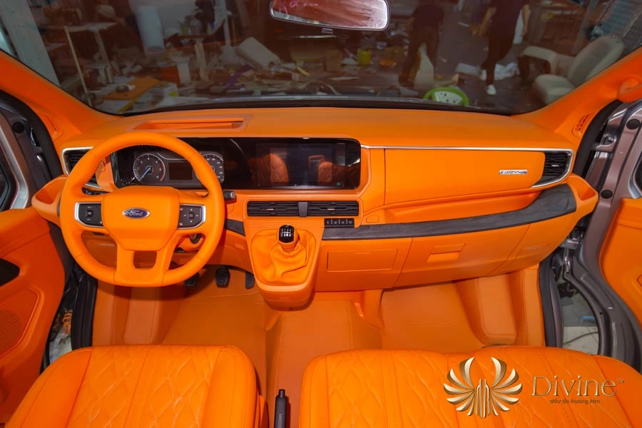 Ghế Limousine Divine xe Transit - Ảnh 1