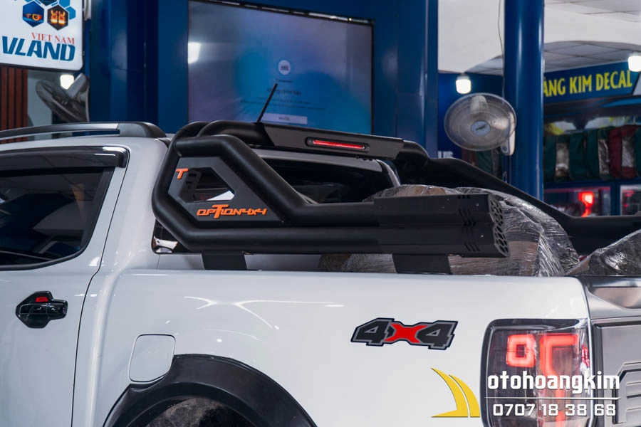 Vai thể thao Option 4x4 MT08 Ford Ranger 2017 - Ảnh 2