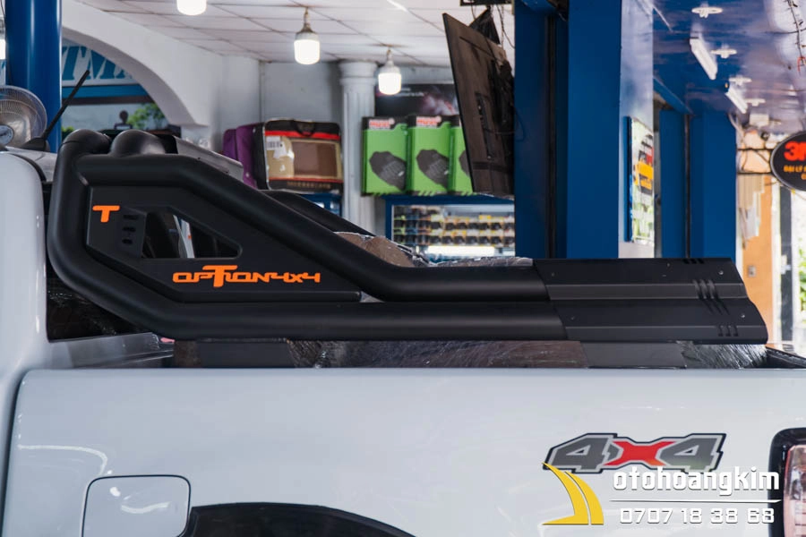 Vai thể thao Option 4x4 MT08 Ford Ranger 2017 - Ảnh 1