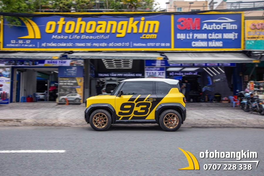 Tem xe Vinfast VF3 - Tem phong cách thể thao số 93 màu đen - Ảnh 7