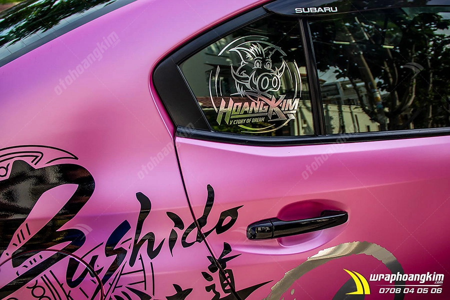 Dán đổi màu Candy hồng nhạt ánh kim Subaru WRX - Ảnh 2