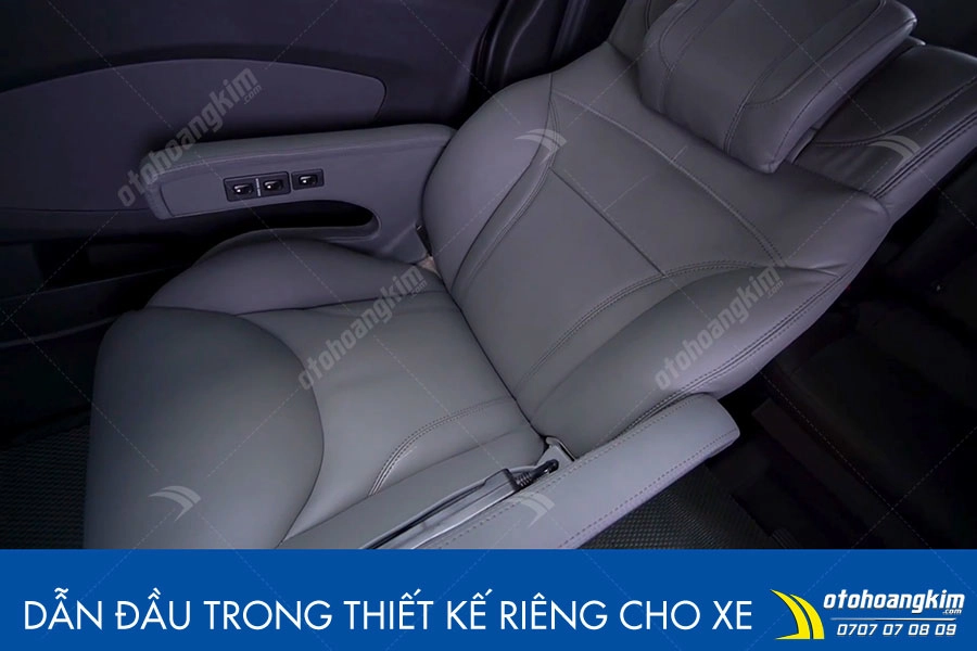 Ghế massage Ford Tourneo kiểu Limousine - Ảnh 2