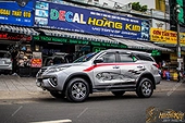 Tem Xe Toyota Fortuner - TFO059