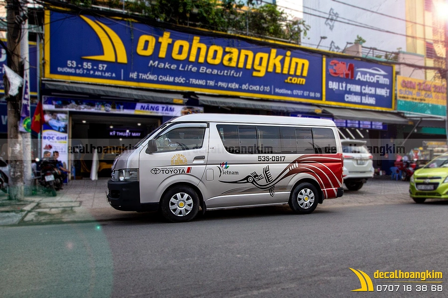 Tem Xe Toyota Hiace - TYI003 - Ảnh 1