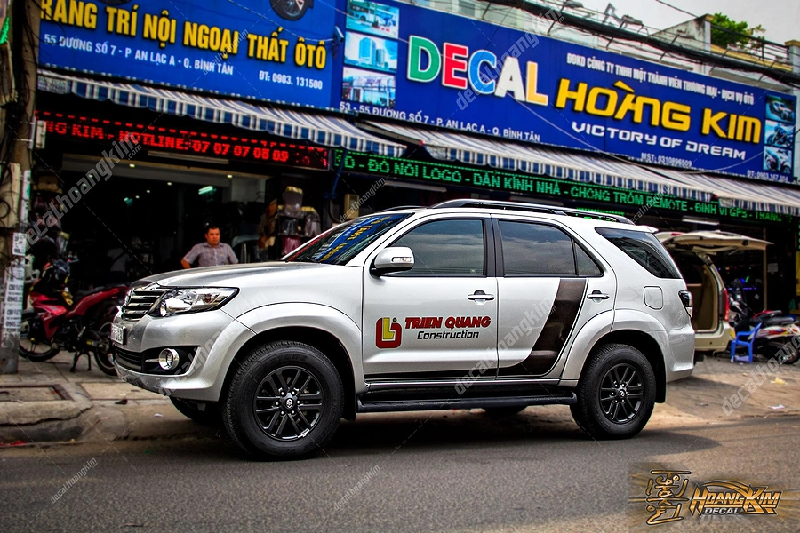 Tem Xe Toyota Fortuner - TFO035 - Ảnh 1