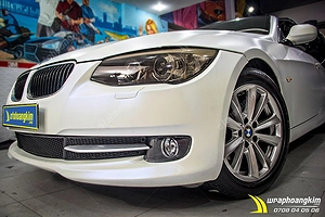 Dán đổi màu trắng mờ Bmw 320i
