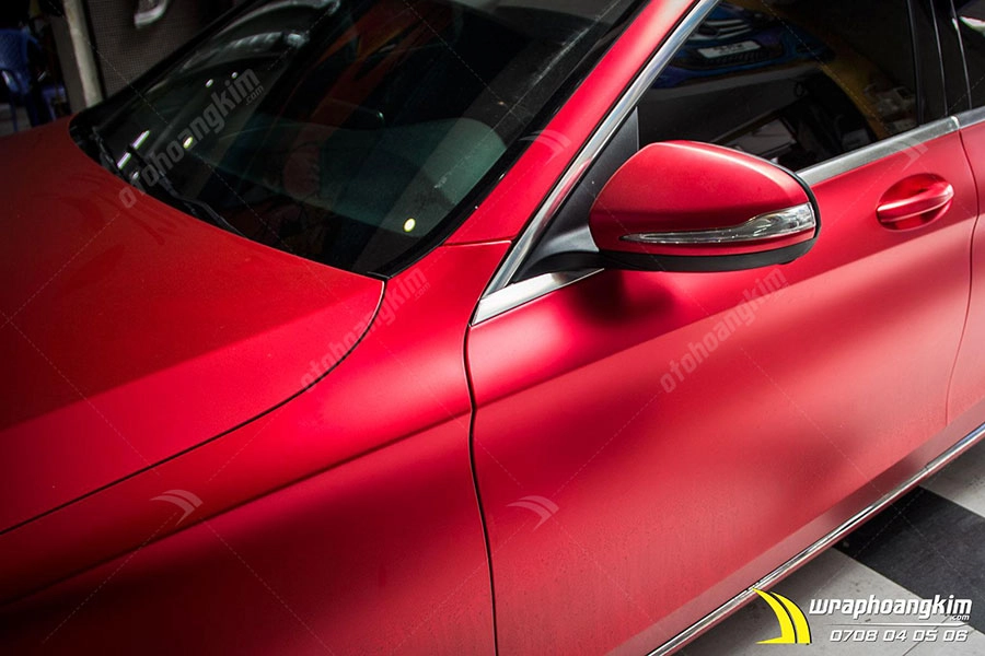 Dán đổi màu đỏ mờ Mercedes C 200 - Ảnh 2