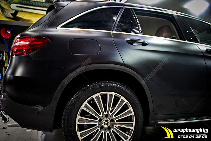 Dán đổi màu đen mờ Mercedes GLC 250 - Ảnh 7
