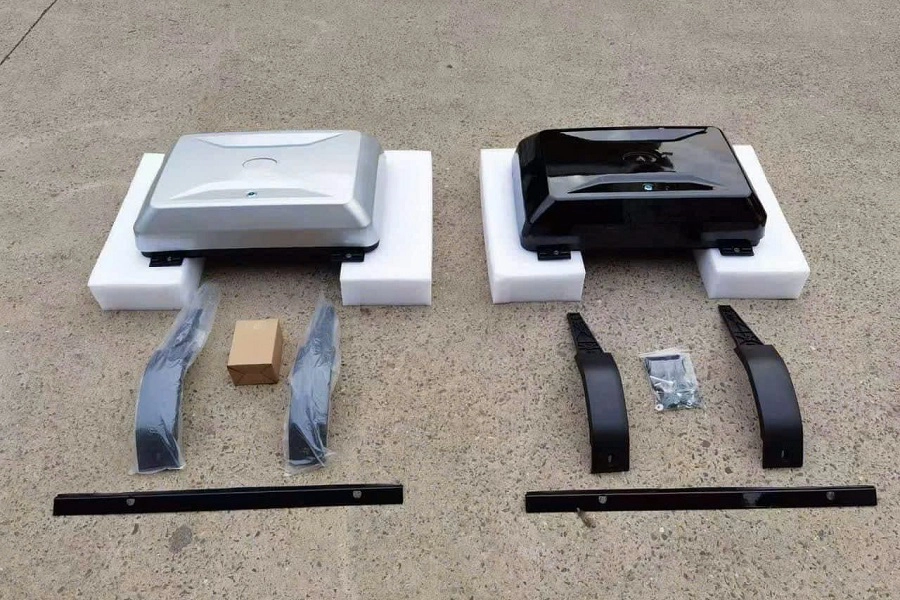 Hộp Đựng Đồ Hông Xe VF3 Màu Bạc - Ảnh 2