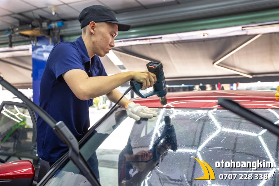 Dán Phim Cách Nhiệt 3M Xe VF5 - Ảnh 6