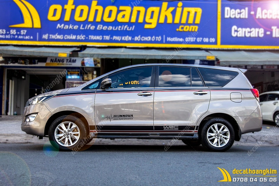 Tem Xe Toyota Innova - TIN090 - Ảnh 1