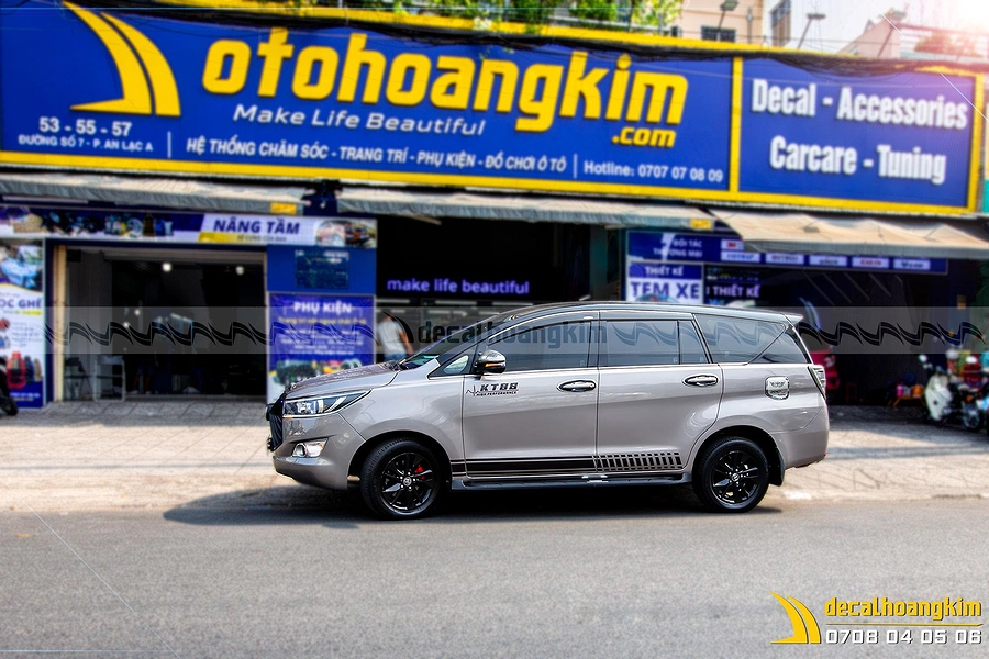 Tem Xe Toyota Innova - TIN093 - Ảnh 1