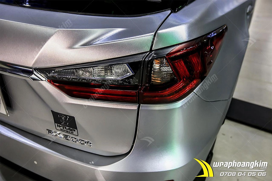 Dán đổi màu nhôm xước bạc ánh kim Lexus Rx 200T - Ảnh 2