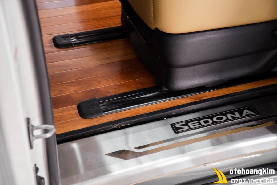 Lót Sàn Gỗ Kia Sedona 2016 - Ảnh 3