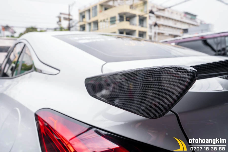 Đuôi cá cao Mg5 cacbon thể thao, cá tính - Ảnh 1