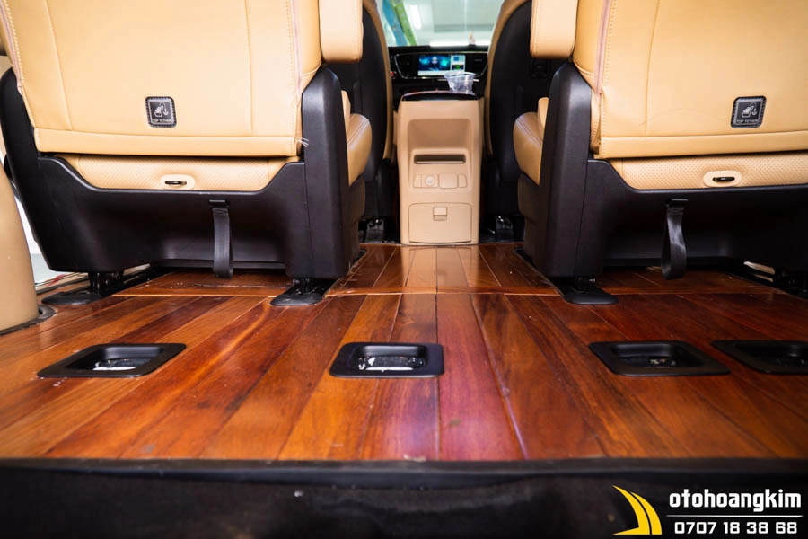 Lót Sàn Gỗ Kia Sedona 2016 - Ảnh 6