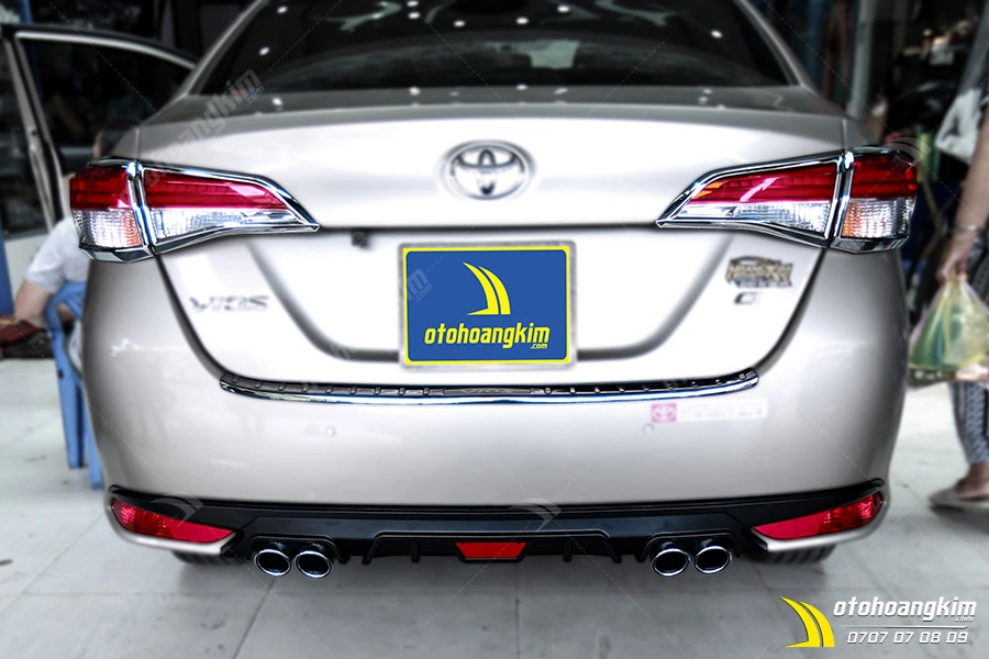 Lip chia pô Toyota Vios - Ảnh 2