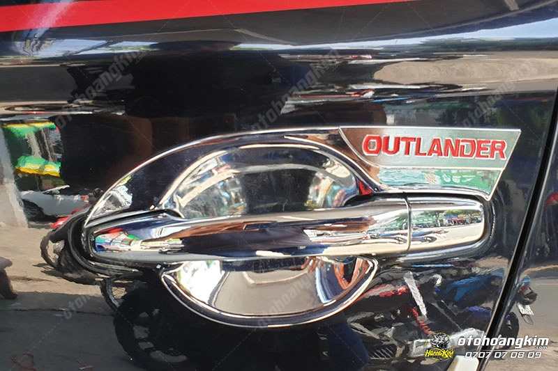 Chén cửa Mitsubishi Outlander [2016-2020]