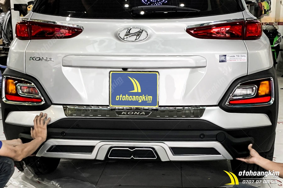 Lip Chia Pô Xe Hyundai Kona - Ảnh 1