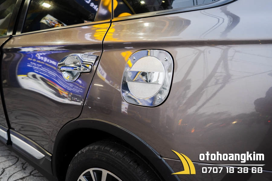 Nắp xăng Mitsubishi Outlander [2016-2020] xi - Ảnh 1