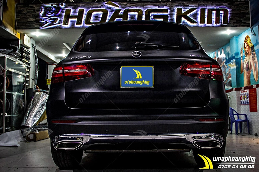 Dán đổi màu đen mờ Mercedes GLC 250 - Ảnh 5