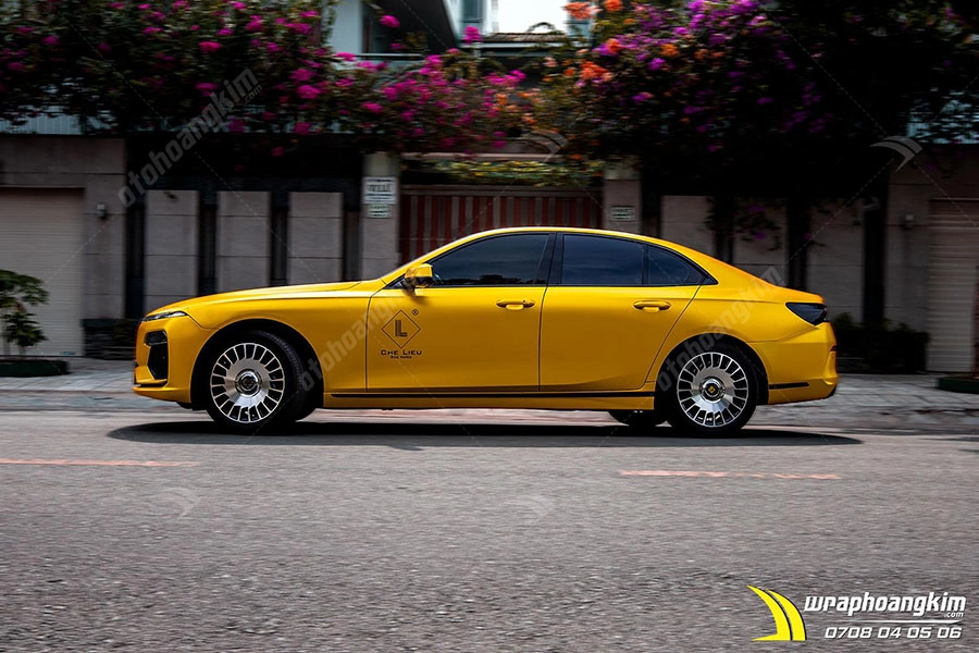 Dán đổi màu vàng mờ bóng Vinfast Lux A2.0 - Ảnh 4