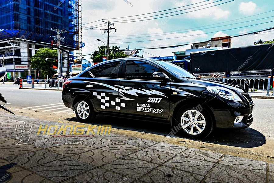 Tem Xe Nissan Sunny - NSU001 - Ảnh 1