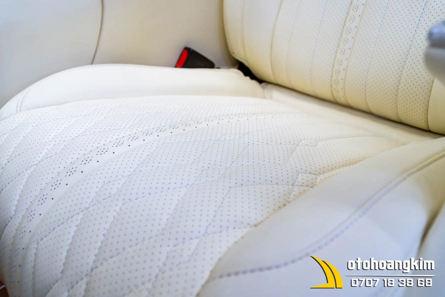 Độ Ghế Limousine Cho Xe Carnival - Ảnh 3
