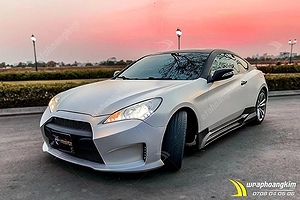 Dán đổi màu trắng mờ Hyundai Genesis
