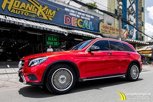 Dán đổi màu Candy đỏ Mercedes GLC 250