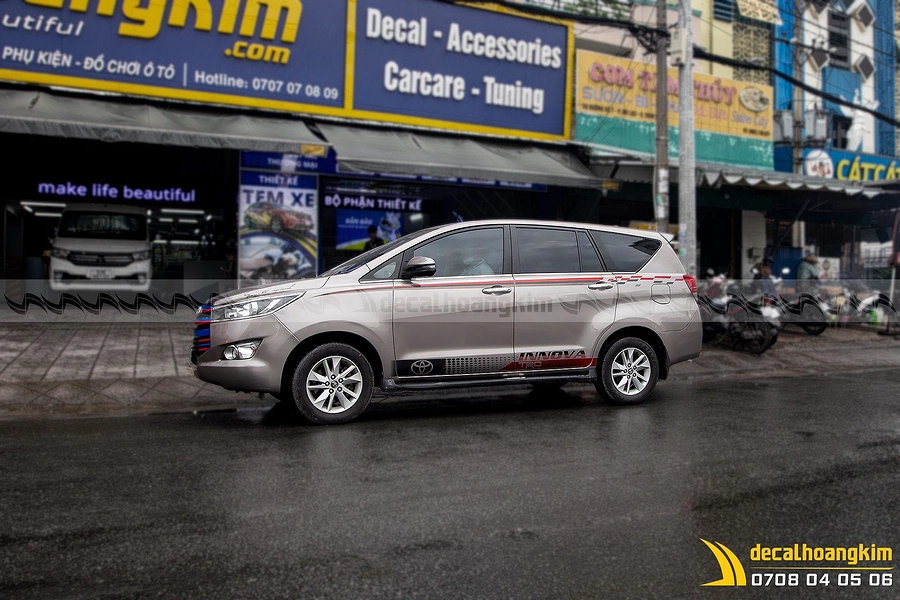Tem Xe Toyota Innova - TIN095 - Ảnh 1