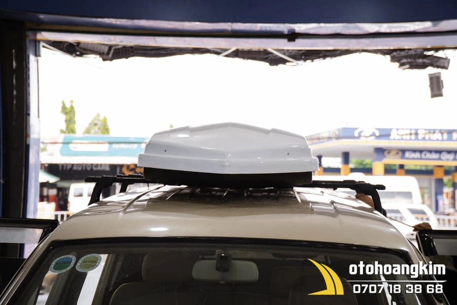 Hộp Đựng Đồ Nóc Xe Shiturui 700L Trắng - Ảnh 2