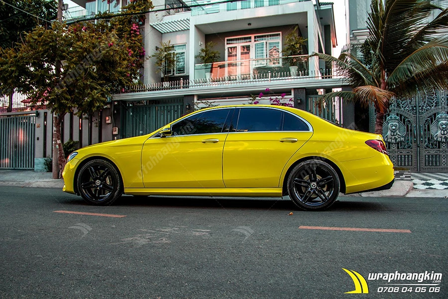 Dán đổi màu Candy vàng Mercedes E 300 - Ảnh 3