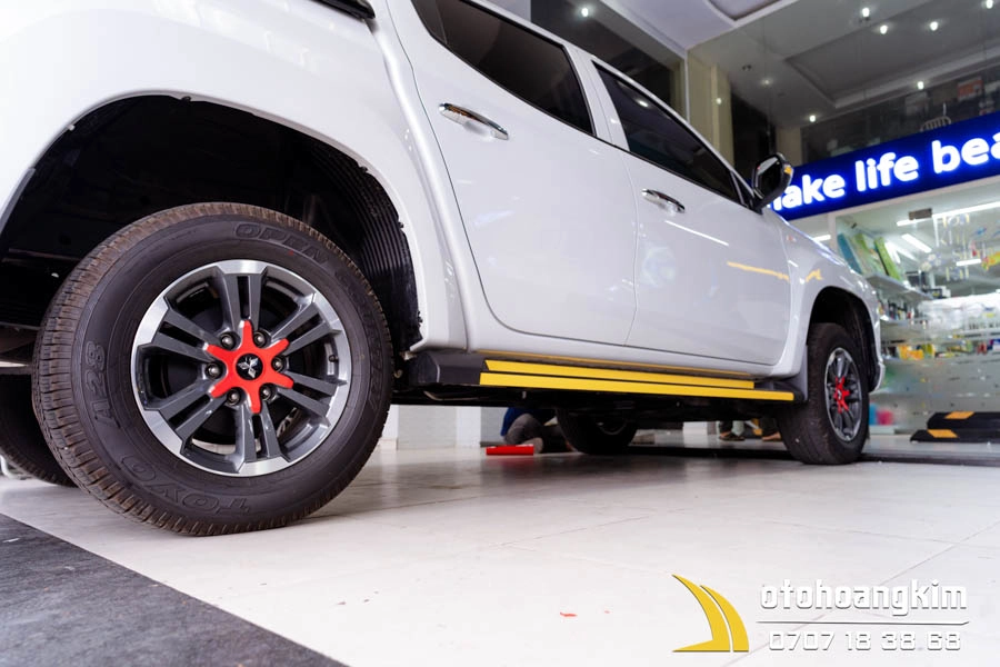 Dán Decal Mâm Ô Tô Mitsubishi TritoN 2022 - Ảnh 1