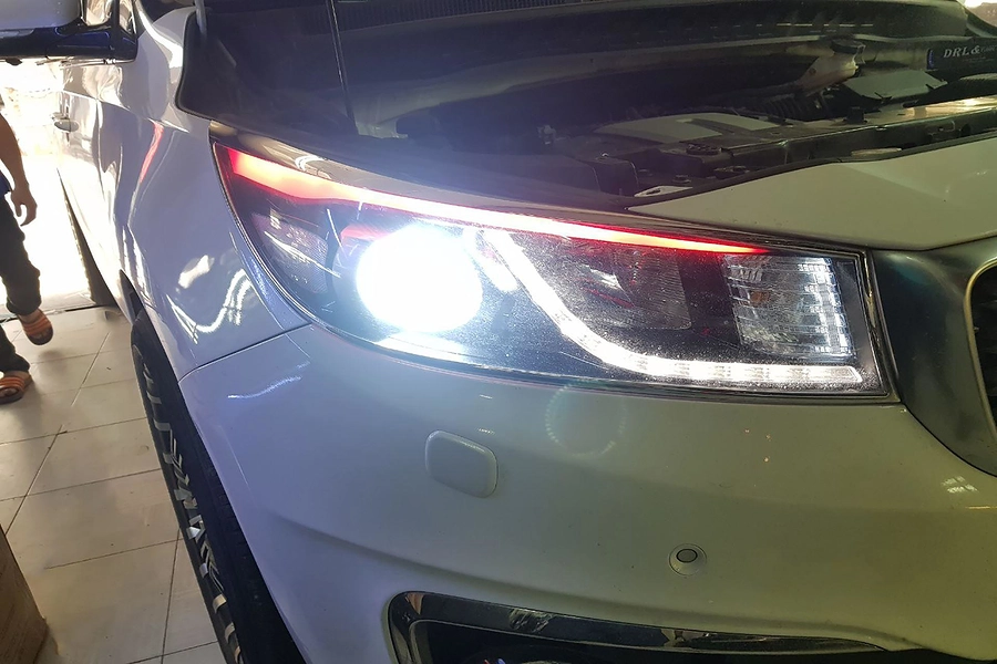 ĐỘ ĐÈN Kia Sorento - Ảnh 1