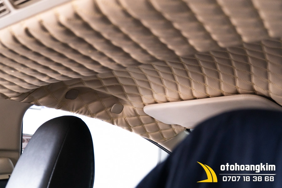 Bọc La Phông Trần 5D Cho Xe 7 Chỗ - Ảnh 6