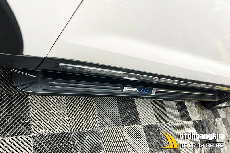 Bậc Lên Xuống Cơ Ford Explorer 2017-2021 Mẫu Cao Cấp