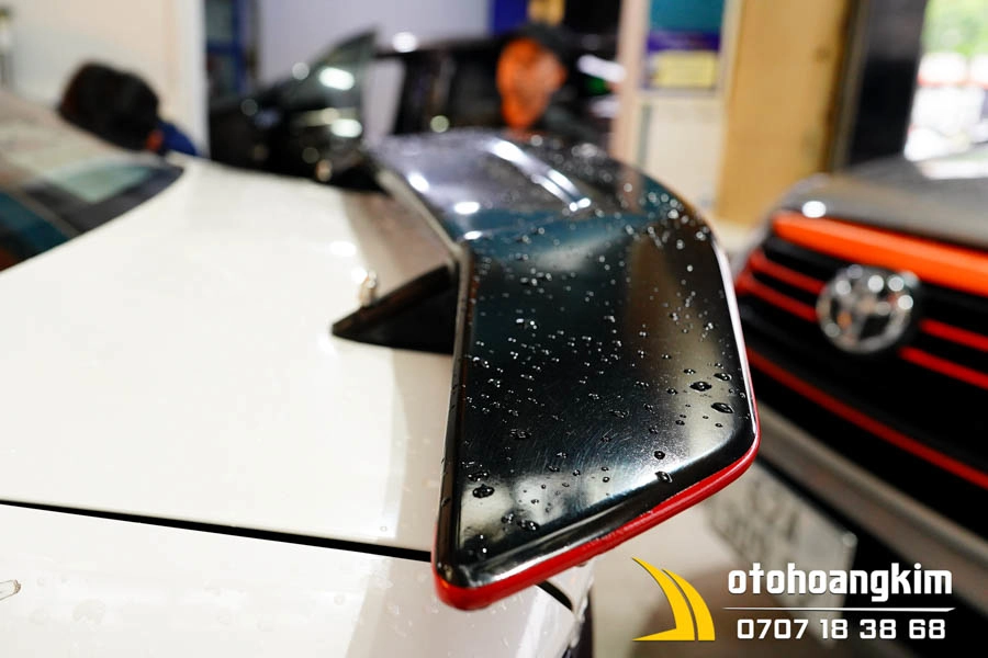 Đuôi Cá Cao Honda Civic Màu Đen - Ảnh 1