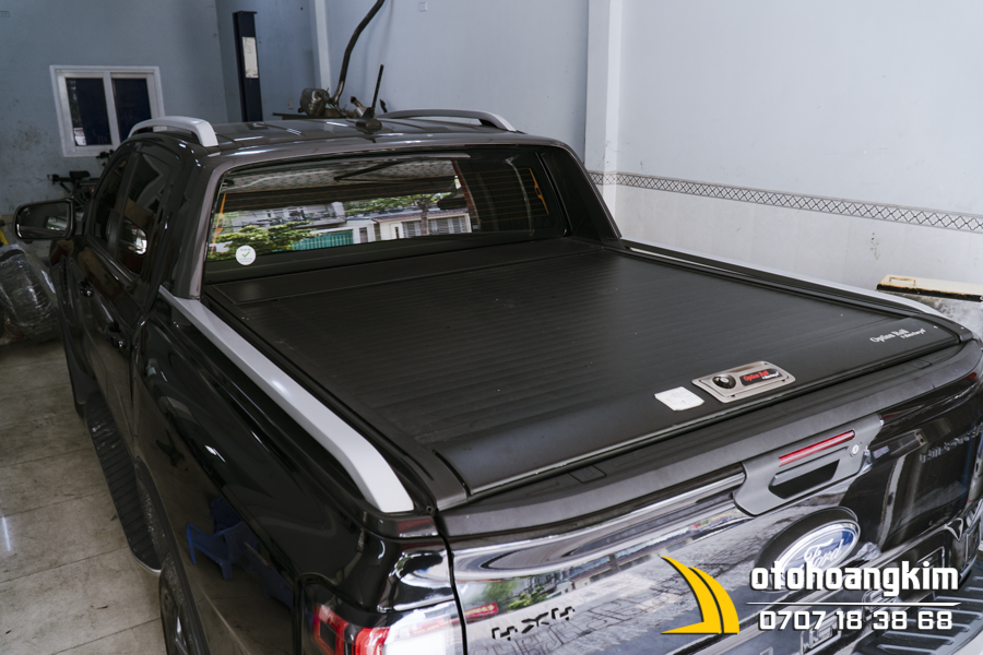 Nắp thùng cuộn cơ Option 4x4 Ford Ranger Wildtrak 2022 - Ảnh 1